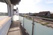 Appartement Vente 3 chambres à Bascharage - 675 000 € REAL G IMMO vous propose ce spacieux appartement, au 1er étage d'une résidence très bien entretenue, situé dans une rue sans issue et calme à Bascharage.
L'appartement offre une surface habitable de +/- 110 m² répartis comme suit :
- Hall d'entrée desservant toutes les pièces,
- Cuisine équipée séparé,
- Spacieux living donnant accès à un balcon,
- 3 chambres à coucher,
- Salle de bains, WC et lavabo,
- débarras et buanderie,
- cave,
- Garage et emplacement extérieur,
Pour plus de renseignements ou une visite (visites également possibles le samedi sur rdv), veuillez contacter le 28.66.39.1.
Les prix s'entendent frais d'agence de 3 % TVA 17 % inclus.
Les visites ont repris, et nous sommes heureux de pouvoir à nouveau vous revoir ! Notre équipe sera équipée de gants et de masques afin de vous recevoir ou vous faire visiter nos biens en toute sécurité.
Ref agence : 73424