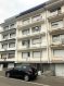 Appartement Vente 2 chambres à Belvaux - 395 000 € Benjamin Invest vous propose ce beau appartement au premier étage d'une résidence à 4 unités situé dans une rue calme à Belvaux d'une surface de +/- 70m2, une terrasse de 25m2 et un balcon de 8m2.
L'appartement se compose comme suit :
Hall d'entrée
Cuisine équipée
Living
2 chambres à coucher
Salle de douche
Grande terrasse
Balcon
Cave
Petit jardin
Pour tout complément d‘information, n'hésitez pas à nous contactez par téléphone au 28 77 88 22.
Nous sommes également disponibles pour organiser les visites le samedi !
Nous sommes, en permanence, à la recherche de nouveaux biens à vendre (des appartements, des maisons et des terrains à bâtir) pour nos clients acquéreurs.
N‘hésitez pas à nous contacter si vous souhaitez vendre ou échanger votre bien, nous vous ferons une estimation gratuitement.
Ref agence :111