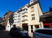 Appartement Location 1 chambre à Esch-sur-Alzette - 970 € Bel Appartement à louer à Esch sur Alzette de +/- 65 m2Disponible de suite Se compose d'un hall d'entrée - cuisine équipée individuelle - une chambre à coucher - salle de douche avec WC - grand séjour - cave - buanderie commune . Caution de 1940.-'.Frais d'agence de 1134.90.-'Ref agence :1213036