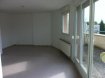 Appartement Location 1 chambre à Thionville - 675 € c.c. Appartement au dernier étage avec belle terrasse donnant sur verdures, composé de: entrée avec placard, wc, séjour de 23,12m2 + cuisine de 8,25m2, un dégagement, un chambre de 15m2 A31 à 2mn
