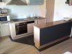 Appartement Vente 1 chambre à Freyming-Merlebach - 65 000 € Spécial investisseur !
L'agence Pack'Immo vous propose cet appartement de type F2 déjà loué de 41 m² au deuxième étage d'un immeuble sans ascenseur.
L'appartement comprend un salon, cuisine équipée, une salle de bains avec douche, WC et une chambre avec dressing.
Balcon + place de parking + cave.
Chauffage électrique.