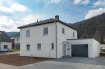 Villa Vente 3 chambres à Tawern - 369 000 € Mario Zannier,(621 167 173) REMAX Forum vous présente cette belle maison moderne,libre de 4 côtés, construite en 2013 sur un terrain de 4,82 ares. Offrant une surface habitable de +/- 133 m2 et des prestations haut de gamme, la maison se compose comme suit:
Rez-de-chaussé:
- Hall d'entrée
- WC invités
- Buanderie / local technique
- Cuisine moderne haut-de-gamme ouverte
- Living/salle à manger avec sortie sur la terrasse et le jardin
A l'étage:
- 3 grandes chambres (15.50m2,15.22m2,17.49m2)
- Salle de bain double vasque, baignoire, WC et douche
Une belle terrasse, un grand jardin et un garage 1-2 voitures ainsi qu'un emplaçement 1 voiture complètent ce bien idéalement situé dans un lotissement très calme.
Ref agence :2234490