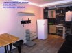 Appartement Vente 1 chambre à Metz - 101 500 € * METZ , APPARTEMENT MEUBLE DE TYPE F2 + BALCON + CAVE A SAISIR *. Idéalement situé, transports en communs en bas de l' immeuble, A4/A31, commerces à proximité , à saisir rapidement appartement de type F2 situé au 2/2 étages et entièrement meublé : Cuisine comprenant de l' électroménager/ chambre à coucher / salon /mobilier de salle de bain..Idéal pour un premier achat ou à but locatif.Celui-ci comprend une pièce de vie d' une surface de 16 m² composée d' une cuisine donnant accès direct sur un balcon.Une chambre de 10 m². Le tout bénéficiant de la motorisation des volets.Une salle d' eau rénovée, ( douche,wc, meuble vasque et miroir Led ).Pour compléter ce bien, une cave indépendante et un jardin en commun.Pour plus d' informations, merci de me contacter au 06 33 83 40 82, Sandrine Di Francesco titulaire de la carte professionnelle de la chambre des commerces Siret :78900935400018.Copropriété de 10 lots (Pas de procédure en cours).Charges annuelles : 440.00 euros.