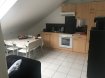 Appartement Location 1 chambre à Soleuvre - 700 € Tempocasa Strassen vous propose ce studio au dernier étage d'une petite résidence à Soleuvre.
Celui dispose d'une cuisine équipée ouverte sur la pièce à vivre, la chambre à coucher avec placard encastré et une salle de douche.
Le bien dispose d'une terrasse en commun et bénéficie d'une grande facilité de stationnement.