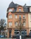 Nous vous proposons à la vente un IMMEUBLE DE RAPPORT idéalement situé à Esch-sur-Alzette, dans un quartier résidentiel calme et recherché, à proximité immédiate du centre-ville, de l'hôpital, ainsi que des transports en commun et de toutes commodités.

Cet immeuble, offrant un excellent potentiel d'investissement, se compose d'un rez-de-chaussée commercial ainsi que de quatre étages à usage d'habitation. D'une surface totale d'environ 378 m², dont 286 m² actuellement aménagés et exploités en logements et commerce, il est agencé comme suit :

Rez-de-chaussée : un local commercial actuellement exploité en bistrot
1er, 2e et 3e étages : trois appartements d'environ 65 m² chacun, comprenant deux chambres à coucher, un séjour, une cuisine et une salle de bains
4e étage (mansardé) : un appartement composé d'une chambre à coucher, d'un séjour, d'une cuisine et d'une salle de bains

L'immeuble est entièrement loué à ce jour, garantissant une rentabilité locative immédiate. Il constitue ainsi une opportunité idéale pour un investissement sécurisé et pérenne, avec des revenus réguliers.

Les frais d'agence sont inclus dans le prix de vente et sont à charge du vendeur. 
Pour toute demande de visite ou informations complémentaires, n'hésitez pas à nous contacter au 265341 ou directement notre agent Mme VEIGAS au 621 505 621 ou par mail au cristina.veigas@cl-immo.lu