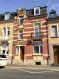 Maison mitoyenne Vente 4 chambres à Esch-sur-Alzette - 419 000 € Charmante maison spacieuse et lumineuse de 1914 avec jardin et garage fermé à 100m, se composant:
- hall d'entrée, WC séparé, living-sàm, cuisine équipée avec coin repas et sortie sur jardin.
- au 1er étage: WC séparé, 2 chàc, 1 grande sdbains.
- au 2e étage: hall de nuit avec placards de rangement, 2 chàc, grenier aménageable, combles.
- au sous-sol: chaufferie, douche séparée avec fenêtre, buanderie-cave, atelier avec accès sur jardin.
La maison a des dalles en béton au rdch et des dalles en bois aux étages, chaudière à gaz et boiler de 2007, des db vitrages de 1980 au rdch, simple vitrage aux étages.
La maison a été rénovée en 1980, nécessite d'un rafraîchissement et quelques rénovations.
Situation entre Schifflange et Esch, avec arrêt de bus devant la porte, Gare et commerces à proximité. Garage fermé à quelques mètres de l'autre côté de la rue.
Maison de caractère avec beaucoup de potentiel.
LIBRE A L'ACTE