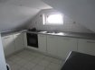 Appartement Location 1 chambre à Yutz - 560 € YUTZ: Dans maison au 2ème étage bel appt F2 (40m²) comprenant une cuisine semi-équipée ouverte sur salon - 1 chambre - 1 salle de douche avec wc - 1 cellier - chauffage électrique - double vitrage + 1 cave et 1 garage.Loyer: 560€ Charges: 40€ (eau, tom, électricité des communs)Dispo de suite.Frais Agence: 448€Ref agence :102710