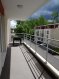 Appartement Vente 2 chambres à Thionville - 219 450 € Appartement Thionville 3 pièce(s) 76,60 m². Situé 2 allée des Etangs St Pierre à THIONVILLE, cet appartement situé au 2ème étage offre tout le confort d'une construction BBC.
Il se compose d'une entrée avec placards, une pièce à vivre avec cuisine ( 37 m²) et accès terrasse (13,50 m²); une salle de douche et deux chambres de plus de 11 m².
Vous disposerez également d'une place de parking extérieur et d'une grande place de parking en sous-sol (2,37m X 7,02 m)
IMMO DM: 03.82.57.31.87
dont 4.50 % honoraires TTC à la charge de l'acquéreur.
Copropriété de 64 lots (Pas de procédure en cours).
Charges annuelles : 1306.00 euros.