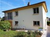 Maison Vente 5 chambres à Neufchef - 225 000 € Maison indiv F7 5 chbres gge 2 vl rénovée. NEUFCHEF : Dans un cadre de verdure maison individuelle de construction traditionnelle, située dans une impasse au calme entièrement embellie. Cette villa F7 de 125 m² propose un salon-séjour de 28 m² ouvert sur une terrasse, cuisine équipée pour 10 m², 5 chambres dont 2 au rdch de 10 m² et une de 13 m², sdb, 2 wc, sans vis-à-vis, très fonctionnelle dotée d’une buanderie, 1 cellier, 1 sde, chauffage central, dv pvc, un double gge, sans travaux, sur un jardin de 540 m² DPE : D Prix : 225 000 € Honoraires compris : 4.44 % TTC. AGORA THIONVILLE 03 82 54 77 77