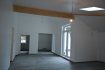 Penthouse Vente 3 chambres à Luxembourg-Centre ville - 1 249 000 € Fis Immobilière vous présente un PENTHOUSE à vendre à LUXEMBOURG-NEUDORF (Luxembourg, Centre), Luxembourg.
Année de construction 2018.
Surface habitable (m²) 130.
Ch. 3.
Étage 2.
Jardin 5 ares.
Terrasse 15 m².
Salles de bain 2.
Garage.
Classe énergétique B.
Isolation thermique B.
Confort: Ascenseur, Douche, WC séparé, Salle de bain.
Cuisine: Cuisine non équipée, Cuisine ouverte.
Sécurité: Parlophone, Videophone.
Intérieur: Salle à manger, Séjour, Buanderie, Cave, Grenier, Triple vitrage.
Divers: Nouveau, Exclusivité.
Extérieur: Emplacement intérieur, Garage, Jardin, Terrasse.
Revêtement de sol: Carrelage.
Situation: Proximité centre, Proximité zone piétonne, Zone industrielle, Transport en commun à proximité, Proximité autoroutes, Situation calme et agréable.
Demander plus d'infos Pour tout renseignement veuillez nous contacter au +352 621 278 925