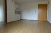 Appartement Location à Hochstatt - 390 € c.c. HOCHSTATT Résidence Les Champs Fleuris.
Nous vous proposons à la Location un Studio d'une superficie de 20m² et comprenant :
1 Pièce Principale très lumineuse ouverte sur le Coin Cuisine avec un Balcon Sud Ouest,
1 Salle de Bains disposant d'une Baignoire, d'une Vasque et d'un WC.
Vous avez également 1 Cave.
