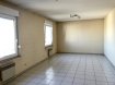Appartement Location 3 chambres à Fameck - 733 € c.c. FAMECK,
A 30km de la frontière Luxembourgeoise et à 10km de Thionville.
Proche de toutes commodités et d’axes autoroutiers, situé au 2ème et dernier étage d’une résidence très calme, agréable appartement de type F4 de 95m², composé d’une grande entrée avec placards déservant chaque pièce, d’une cuisine indépendante, d’un séjour lumineux de 25m², de trois chambres spacieuses dont une avec placard intégré, d’une grande salle de bain, d’un WC séparé et d’un cagibi. Le logement est entièrement carrelé.
Un garage complète ce bien. Fenêtres double vitrage PVC.
Loyer : 735 euros /mois
Charges mensuelles : 35 euros /mois
Dépôt de garantie : 735 euros
Honoraires à la charge du locataire : 760 euros.
LENOIR IMMOBILIER: Vente, Location, Gestion, Estimation.
www.lenoir-immobilier.fr