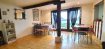 Maison Vente 3 chambres à Herbitzheim - 99 900 € Maison proche de Sarreguemines 130 m². Maison mitoyenne à 15 minutes de Sarreguemines et 10 minutes de Sarre-Union comprenant au rez de chaussée :
- un hall d'entrée
- un salon salle à manger
- une cuisine, cellier
A l'étage :
- 3 chambres
- une salle de bain
- un balcon
Combles aménageables, une cave avec un grand garage donnant sur le jardin.
Le tout sur un terrain de 2.25 ares avec jardin clôturé