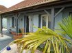 Maison Vente 2 chambres à Hagondange - 259 000 € * HAGONDANGE, SUPERBE MAISON DE PLAIN PIED INDIVIDUELLE DE TYPE F4 A SAISIR*. Idéalement située dans une impasse, charmante maison à saisir rapidement,
idéale pour personne à mobilité réduite ou un couple avec ou sans enfant ( travailleurs frontaliers ).
D' une surface utile de 108 m² ce plain pied construit sur 396 m² béneficie de diverses prestations : cheminée insert à granulés ! pièce à vivre traversante de 57m² environ comprenant un salon-séjour et une véranda équipée de la motorisation des volets. Le tout donnant accès direct sur son jardin bénéficiant d'un bel espace de détente avec SPA de 2016 et d' une terrasse de 90 m² environ! alarme, climatisation réversible, etc...Un véritable coup de coeur à ne pas manquer !
A découvrir aussi ses deux belles chambres comprenant des dressings ( 11 m² et 14 m² ) avec une possibilité de créer une troisième chambre à moindre coût !
Sa salle de bain comprenant un meuble sous vasque, son wc indépendant, son garage motorisé, pour compléter ce bien la possibilité d' aménager les combles.
Facade et toiture en parfait état !
Pour toutes informations complémentaires, merci de contacter Sandrine Di Francesco qui vous accompagnera tout au long de ce projet ( conseils, visite, financement ) au 06 33 83 40 82 Siret : 78900935400018.