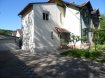 Maison Vente 4 chambres à Joeuf - 107 000 € JOEUF au calme maison jumelée de 110 m² habitables. Située dans un quartier calme, à proximité des écoles et des commerces, maison jumelée d'une superficie de 110 m² sur un terrain d'une contenance de 3a27ca.Elle comprend :Au rdc : une cuisine équipée, un grand salon-séjour de 30 m², wcAu 1er étage : 3 chambres (14 m², 16 m², 9.60 m²) dont 2 avec placard, et une salle d'eauEn comble : une grande pièce aménagée ( 4 ème chamnbre)Au sous-sol : une chaufferie et une caveA l'extérieur : une terrasse, un jardin, un garage et 3 places de parking.Informations complémentaires : DV PVC et volets roulants - chauffage et production d'eau chaude au gaz, façade repeinte.Des travaux sont à prévoir.