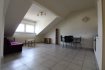 Appartement Location 2 chambres à Esch-sur-Alzette - 1 000 € Immomod S.A. vous propose un appartement à Esch (place Benelux).
D'ABBORD IL FAUT ENVOYER VOTRE DOSSIER
1) CDI
2) 3 FICHES DE SALAIRES
3) CARTE D'IDENTITE
L'appartement se compose de 2 ch. à c., cuisine équipée ouverte sur le salon et salle de douche.
Il se trouve au 4ième étage sans l'ascenseur.
Une cave est à votre disposition.
Loyer : 1000 + 150 = 1150 €
Caution : 2000 €
Frais de l'agence : 1150 €
Disponible de suite.
Veuillez nous envoyer votre dossier au stas.immomod@gmail.com
Les visites sont organisées seulement après l'acceptation de votre dossier !!!
Pour tous autres questions, nous sommes joignables au 691 92 54 85