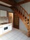Appartement Location 1 chambre à Apach - 550 € c.c. Appartement duplex comprenant :
- au RDC: une entrée individuelle et une buanderie
- à l'étage: une chambre, une cuisine (hotte, plaque de cuisson induction,
four et réfrigirateur/congélateur), une salle d'eau avec wc et une mezzanine
avec placards.
En annexe: un garage privatif.
Chauffage électrique individuel.
Pas de charges communes.
Situé à proximité de l'Allemagne et du Luxembourg.
Libre imédiatement.