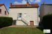 Maison Vente 2 chambres à La Ferté-Bernard - 70 730 € LA FERTE BERNARD. C IMMOBILIER vous propose à LA FERTE BERNARD, une maison indépendante, proche des commerces et des services sur sous-sol. Elle offre une cuisine aménagée, salon-séjour, deux chambres, salle de bains avec WC à l'étage. Sous-sol: garage, atelier. Beau terrain clos de 480 m2. Prévoir des travaux d'aménagements (décoration, sanitaires). Venez vite visiter !