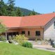 Maison Vente Gérardmer - 1 360 000 € Dans une impasse Magnifique Chalet de 2013 edifié sur terrain de 2000 M2 sans vis à vis et avec très bonne exposition offrant sur 500 M2 habitable appartement de 250 M2 avec cuisine équipée ouverte sur salon séjour de 80 M2 et accès balcon. 3 chambres dont une suite parentale. 5 chambres toutes équipées de douche italienne et WC privatifs- Piscine intérieure- Possibilité création appartement de 80 M2; Garage. Prestations haut de gamme- Maison Passive- Prix Justifié nous consulter