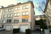 Appartement Location 1 chambre à Luxembourg-Belair - 1 500 € Bel appartement de 80 m2 situé au 3étage d?un immeuble à 3 unités sis au coeur du quartier de Belair.
L?appartement dispose de :
Hall d?entrée, grand living/salle à manger, cuisine équipée avec accès au balcon, 1 chambre à coucher, 1 bureau, 1 salle de bain + WC, balcon et cave.
L?immeuble se trouve dans une rue calme du Belair dans la rue Arthur Herschen à quelques minutes du centre de la Ville de Luxembourg.
Ref agence :162