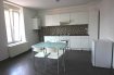 Appartement Location 1 chambre à Villerupt - 510 € c.c. APPARTEMENT - 2 pièces - 36m2. Bel appartement de type F2 entièrement meublé, comprenant: Cuisine équipée ouverte sur séjour avec four, plaque électrique, hotte, réfrégirateur, table basse, canapé 2 personnes, une table et chaises. Une chambre comprenant armoire et lit , une salle d'eau avec WC. Dans l'hyper centre de villerupt à proximité des bus pour luxembourg, et de toutes commoditées. DISPONIBLE COURANT OCTOBRE