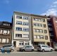 Appartement Vente 2 chambres à Esch-sur-Alzette - 495 000 € ****SOUS COMPROMIS****
Bel appartement situé au rez-de-chaussée, très bien entretenu et bien agencé comprenant: un spacieux hall d'entrée, deux chambres à coucher, une salle de douche, une cuisine équipée ouverte sur le living avec accès à une cour commune et jardin. Cave/buanderie privative au sous-sol.
Plusieurs travaux de rénovation effectuée ces dernières années, situées à proximité des petits commerces, écoles, crèches, transports publics, bon accès routier et autoroutier.
Les frais d'agence sont a charge du vendeur
Ref agence : EAMGB56_0
