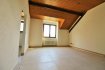 Appartement Vente à Septfontaines - 130 000 € Immomod S.A. vous propose un studio dans une résidence qui sera rénové complètement à la fin de 2017.
Avis aux investisseurs : réntabilité 5 - 6 % .
La surface total de 26,47 m².
Il se compose d'une cuisine équipée et séparé, la salle de douche et une pièce de 18,47 m²
La cuisine est inclus dans le prix.
La résidence se trouve entre Septfontaines et Bour, à 25 min de Luxembour-Ville.
Parking extérieur à 12 500 €.
N'hésitez pas à nous contacter au 27 99 09 53 ou 691 92 54 85