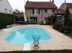 Maison Vente 3 chambres à Hettange-Grande - 398 000 € Charmante maison de village mitoyenne d'un côté rénovée avec goût, d'une surface de 140m2 sur un terrain de 6.50 ares, comprenant couloir d'entrée desservant double séjour de 38m2 avec cheminée à insert et accès jardin, cuisine moderne (ALNO) ouverte, 2ème cuisine d'été, WC, buanderie avec placards.
Au 1er 3 grandes chambres 19, 18, et 14m2), salle de bains avec douche italienne, baignoire, double vasque et WC.
A l'extérieur terrasses dont une avec pergola, piscine (4x8) chauffée par pompe à chaleur, jardin clos et arboré.
Chauffage gaz, double vitrage PVC.
Garage 2 voitures porte motorisée, cave.