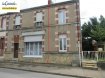 Maison jumelée Vente 3 chambres à Piennes - 77 000 € Mandat de Vente N° 2188
Maison Mitoyenne sur 1,60 ares comprenant :
Entrée, salle à manger, cuisine, wc, chaufferie, cave.
A l'étage : 3 chambres, 1 salle d'eau.
Grenier aménageable.
En annexe : 1 atelier, 3 pièces.
Jardinet.
Informations techniques :
- Chauffage central Fuel
- Fenêtrage d'origine sauf 2
- Tout à l'égout
- Taxe foncière: 594 €
** Pour plus d'informations, contactez la CENTRALE IMMOBILIÈRE DE PIENNES au 03.82.22.45.44 **