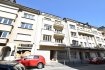 Immeuble de rapport Vente 14 chambres à Luxembourg-Gare - 3 500 000 € En Exclusivité,
L'agence IMMO MAX vous propose cet immeuble de rapport idéalement situé à Luxembourg-Centre à deux pas du nouveau Tram,
Sur une surface de 478.38m² le bien se compose comme suit:
- 4 appartements et 2 commerces
CADASTRE VERTICAL DISPONIBLE
Idéal pour investisseur avec une rentailité de 5,7%.