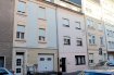 Appartement Vente 2 chambres à Esch-sur-Alzette - 299 000 € L'agence ImmoAssur vous propose en exclusivité ce joli appartement au 1éme étage
d'une petite résidence très bien entretenue.
Appartement très bien agencé
Il se composant comme suit
- Hall d'entrée
- Séjour ouvert sur cuisine équipée de 22,15m2
- 2 chambres à coucher de 10,66 m2 et 10m2 donc une avec sortie sur balcon arrière de 5m2
- Salle de douche
- Cave privative
- Buanderie
- Cour commune
Remarque:
- Appartement complétement rénover
- Dalles béton
- Grand parking publique à deux pas du bâtiment
Près de toutes les commodités, supermarchés, école et maison relais.
Les surfaces et les superficies sont indicatives.
Nous sommes aussi disponibles pour les visites le samedi.
Selon la disponibilité des propriétaires.
Nous recherchons en permanence pour la vente et pour la location,
des appartements, maisons, terrains à bâtir etc pour notre clientèle déjà existante.
Achat éventuel par notre société.
N‘hésitez pas à nous contacter si vous avez un bien pour la vente ou la location.
Estimations gratuites.
Pour l‘obtention de votre crédit, notre relation avec nos partenaires financiers (banques luxembourgeoise) vous permettront d‘avoir les meilleurs conditions, inclus dans nos services gratuits.
Ref agence :881474