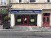 Entrepôt Location à Pont-à-Mousson - 980 € c.c. Très beau local commercial idéalement situé. Local commercial au RDC avec belle vitrine idéalement situé entre la gare et la Place Duroc - 40, rue Victor Hugo 54700 PONT A MOUSSON
Grande pièce principale avec vitrine
Chauffage électrique - 99,31 m2
Libre à la location