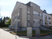 Appartement Location 1 chambre à Esch-sur-Alzette - 930 € Bel appartement au deuxième étage sans ascenseur, d'une surface de 70m².
Comprenant:
Hall d'entrée, 1 chambre à coucher, cuisine équipée indépendante, spacieux living, salle de douche et wc séparé.
Au sous-sol : Garage individuel fermé +1 emplacement extérieur, cave privée et buanderie commune.