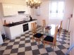 Appartement Location 2 chambres à Saulnes - 780 € c.c. A LOUER A SAULNES UN APPARTEMENT D'UNE SUPERFICIE HABITABLE DE 110M² SITUE AU 1ER ETAGE DANS UN IMMEUBLE SANS ASCENSEUR.
COMPRENANT: Une entrée dégagement avec un placard aménagé, un cellier, une cuisine équipée, un salon salle à manger, deux chambres, une salle de bain avec une baignoire, une douche, un meuble une vasque, un WC séparé.
CHAUFFAGE AU GAZ.
DOUBLE VITRAGE PVC.
LOYER 780€.
PAS DE CHARGES MENSUELLES.
DEPOT DE GARANTIE 780€.
FRAIS D'AGENCE 780€.
APPARTEMENT DISPONIBLE A PARTIR DU 1ER JANVIER 2020.