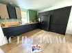Maison Vente 3 chambres à Algrange - 230 000 € Maison Algrange 4 pièce(s) 94m2. Maison Mitoyenne, de 94m².
Idéalement située entre Metz et Luxembourg !
A Algrange, dans un quartier calme à proximité des écoles, des commerces, des accès routiers et autoroutiers ; venez découvrir cette maison rénover à 90% avec goût en 2024 avec cave, jardin de 2.1 ares et garage à toute proximité !
Avec sa belle hauteur sous plafond de 2.70 m sur 2 niveaux, elle est composée comme suit :
Au Rez de Chaussée
Une cuisine dînatoire haut de gamme toute équipée ouverte sur le salon, l'ensemble offre une belle luminosité ; ainsi qu'un WC et les accès à la cave.
Au 1er étage
2 chambre de 13 m² avec dressing ainsi qu'une salle de bain qui sera à terminer (carrelage + meubles).
Au 2eme étage
Une grande suite parental de plus de 20m² avec douche, vasque et dressing.
Enfin, le jardin de 2.1 ares est accessible depuis la pièce de vie, de plus une petite dépendance ainsi que d'un terrain/verger de 1.14 ares complètent ce bien.
Double vitrage PVC avec volets roulants électriques.
Chaudière gaz neuve.
Isolation complète neuve
Electricité neuf
VMC neuve
Frais d'agence inclus à la charge du vendeur .
DPE réalisé le 13/02/2025 : logement classé C - pour 112kwh/m²/an ainsi que C pour les émissions de gaz à effet de serre pour 23kg co²/m²/an.
Montant estimé des dépenses annuelles d'énergie pour un usage standard : entre 1050et 1440€ par an. Prix moyens des énergies indexés sur l'année 2021 (abonnements compris)
Les informations sur les risques auxquels ce bien est exposé sont disponibles sur le site Géorisques : www.georisques.gouv.fr ».
Proche : Frontière Luxembourg, Hayange, Thionville, Neufchef,
CHEILLAN Nicolas
06.83.55.51.42
Active Immo