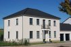 Maison Vente 4 chambres à Erpeldange (Bous) - 1 200 000 € Texte français/anglais ci-dessous.
Traum-Haus in ruhiger Lage und absolutem Best-Zustand in Erpeldange, 3km von Remich und nur 20min vom Flughafen Findel oder Kirchberg
Das großzügige Gebäude wurde vor 10 Jahren ohne Rücksicht auf Kosten und viel Geschmack errichtet. Es liegt am Ende in einer ruhigen Cité ohne Durchgangsverkehr.
Man betritt das Haus durch eine große, imposante Eingangshalle mit geschwungener Treppe und schmiedeeisernem Geländer. Links präsentiert sich das großzügige Wohn-Esszimmer mit vielen Fenstern und großer Terrassentür, geradeaus gelangt man in die hochwertige moderne Wohnküche, die ebenfalls einen Terrassenzugang besitzt. Rechts von der Eingangshalle gibt es ein Büro und Gäste WC. Durch die Küche gelangt man in das angrenzende Garagengebäude mit viel Platz für 2 Autos und der Möglichkeit ein 2.Niveau einzuziehen. Die Garagentore sind elektrisch.
Über die große Treppe in der Eingangshalle erreicht man den 1.Stock und einen wunderschöne Vorraum mit Balkon und vielen Fenstern. Hier sind die Zugänge zu allen weiteren Zimmern. Es gibt ein großes Schlafzimmer mit stilvollem eigenem Bad und Dressing, ein kleineres Schlafzimmer mit modernem Bad und ein sehr großes Schlafzimmer, wiederum mit eigenem Badezimmer und einer Wendeltreppe zum 2.Stock, wo sich ein weiteres, offenes Schlafzimmer befindet. Da sich die kompakte, moderne Gaszentralheizung im Dachgeschoss befindet steht das Kellergeschoss komplett als Wohnraum zur Verfügung. Im Keller gibt es einen riesigen, eingerichteten Raum, einen weiteren großen Raum mit Dusche und Waschbecken ( hier kann z.B. eine Sauna eingerichtet werden), eine helle Waschküche und ein professioneller großer Weinkeller mit speziellem Boden und Belüftung. Das ganze Haus präsentiert sich in einem neuwertigen Zustand. Der Garten und die Terrasse mit neuer offenen Verander wurden schön angelegt und sind sehr sonnenreich. Alle Wasser und Stromanschlüsse sind vorhanden. Hinter dem Garten führt ein Feldweg direkt in die freie Natur und bietet unendliche Spazierwege und traumhafte Fahrradtouren.
Maison de rêve en situation calme et en très bon état.Seulement 20 minutes de l'aeroport Findel et le Kirchberg,
Le bâtiment spacieux a été érigé il y a 10 ans avec beaucoup de goût et sans regard aux coûts. La maison se situe au fond d’un lotissement calme et sans trafic. On accède à la maison par un imposant hall d’entrée avec un escalier arqué et un garde-corps en fer forgé. Le salon/salle à mamger spacieux avec beaucoup de surfaces vitrées et une large portière vers la terrasse se situe à gauche du hall d’entrée. En suivant le hall on arrive à une cuisine équipée moderne de qualité, qui a son propre accès vers la terrasse. A droite du hall d’entrée, on trouve un bureau et un WC séparé. Par le biais de la cuisine on atteint les garages pour 2 voitures linitrophes. On pourrait y amménager un 2me niveau ; les portes du garage sont automatiques.
Par le grand escalier du hall on atteint au 1er étage un vestibule magnifique avec balcon et beaucoup de fenêtres. Le vestibule mène vers les chambres. Il y a une grande chambre à coucher avec sa propre salle de bains et un dressing, une chambre à coucher plus petite avec salle de bains moderne et une très grande chambre à coucher avec salle de bains privative. Un escalier en colimaçon mêne vers le deuxième étage qui dispose d’une chambre à coucher ouverte.
Le chauffage central à gaz très compacte se trouvant aux combles, le sous-sol est totalement à disposition comme surface habitable. La cave se compose d’une pièce amménagée gigantesque, d’une pièce supplémentaire avec douche et évier (on pourrait y installer un sauna)et d’une cave à vin professionnelle avec aération. La maison entière se trouve dans un très bon état. Le jardin et la terrasse ensoleillée avec une veranda ouverte ont été magnifiquement amménagées et disposent d’eau courante et de prises électriques. Au fond du jardin, un chemin rural vous ammène directement dans la nature et offre des promenades interminables et des randonnées de bicyclette de rêve.
Beautiful house in Erpeldange (Bous), only about 20minutes from the airport Findel and the fiancial center of Kirchberg.
Constr. 2008. Situated at the end of quiet street. Garden facing open fields (afternoon and evening sun).
Ground floor: Large hall with grand staircase. Good size living room with cherry parquet and access to terrace. Nice kitchen with space for dining table. Access to terrace and garage. Office and toilet. First floor: Open area, master bedroom with ensuite dressing and bathroom. Two additional bedrooms with separate toilet and shower. Access to attic with space for guests. Basement: Fitness room with floor heating , (incl shower and possible sauna), large activity room, laundry room and nice wine cellar. (All rooms are full height with windows except wine cellar). Living, bedrooms and office have parquet floors. Light rustic tiles in remaining rooms. Walls all painted in neutral colours.
Double garage with tiles.