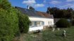Maison Vente 3 chambres à Saint-Pierre-de-Chevillé - 169 000 € Campagne maison restaurée. St Pierre de Chevillé, fermette entièrement restaurée offrant au rez de chaussée, une cuisine, une salle à manger, un salon, une chambres, salle d'eau, wc. A l'étage, pallier, deux chambres, cabinet de toilettes, dressing, une grange fermée, un puits, deux caves dans le roc, terrain de 3284 m².*Honoraires inclus charge acquéreur : 5.63% TTC (prix 160000.00 euros hors honoraires).