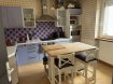 A LOUER AU CENTRE VILLE DE HERSERANGE (54440) A PROXIMITE DE LA FRONTIERE LUXEMBOURGEOISE ET BELGE.
Un appartement au rez-de-chaussée, de type F3 d'une superficie habitable d'environ 70m², avec 3 places de parking extérieures situées en face de l'appartement.

APPARTEMENT DISPONIBLE A PARIR DU 10-08-2026.

LOYER 900€.
CHARGES 40€.
DEPOT DE GARANTIE.
FRAIS D'AGENCE 940€.

CONSISTANCE:

Une entrée, une cuisine entièrement équipée (Lave-vaisselle, Frigo, plaque de cuisson au Gaz, Hotte, Four, évier plan de travail, rangements hauts et bas)
Un salon salle à manger, un dégagement, 2 chambres, une salle de douche, un cabinet de toilette séparé.
Deux caves.

Chauffage au Gaz.
Fenetre en double vitrage équipée de volets roulants électriques.