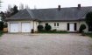 Maison Vente 3 chambres à Berck - 440 000 € Ref 5975 Plain pied unique de 290 m², agréable très lumineux aucun vis à vis, très bien entretenu, à l'orée de BERCK/MER : Entrée avec dressing, séjour de 60m², cuisine équipée, Salle de bains, wc, 3 chambres dont 1 avec salle de bains, cellier, bureau, Grenier 200m² à exploiter, double garage, volets électriques, chauf gaz de ville, cour pour 4 véhicules, classée E et E