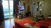 Appartement Vente 2 chambres à Mulhouse - 144 450 € Mulhouse Appartement F4 de 91m² situé à proximité du Nouveau Bassin et du Kinépolis ainsi que du TRAM comprenant :
1 Entrée avec Placards et grand couloir, 2 Chambres, 1 Cuisine Equipée donnant accès sur le balcon, 1 Salle à Manger et 1 Séjour donnant également accès au Balcon et 1 Salle de Bain avec Baignoire, Wc séparé.
Chauffage au Gaz Individuel.
Parking privé fermé par barrière automatique.