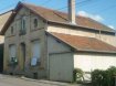 Maison mitoyenne Vente 5 chambres à Jarny - 87 000 € JARNY : 87 000 ' FAIA SAISIR sur un terrain de 11 a 15 maison individuelle avec de beau volumes comprenant entrée, cuisine équipée, salon / séjour, cinq chambres, salle de bains, chaufferie, cave, remise, garage et jardin Double vitrage, DPE en cours TRAVAUX A PREVOIRHonoraires charge vendeurTEL 06.150.144.36Ref agence :2284644