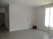 Appartement Location 2 chambres à Château-du-Loir - 500 € c.c. APPARTEMENT PRES CENTRE VILLE . Appartement accéssible PMR situé au 1er étage avec ascenseur d'une surface habitable de 67 m2, comprenant :
cuisine aménagée et équipée (plaque, hotte, réfrigérateur, table), salon, séjour, 2 chambres, salle de douche, wc.
Cave. Parking.