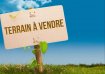 Terrain Vente à Lallaing - 69 000 € Votre agence Vitrin'immo vous propose en EXCLUSIVITE à Lallaing ce terrain à bâtir à proximité des Axes Douai- Valenciennes.

Ce terrain vous offre une surface de 1750m² et 20 m de façade. Libre de constructeur, dans secteur trés recherché et quartier résidentiel, prestation hyper rare à ce prix !

Bien exposé !

Petit plus: aucun vis à vis, dans une impasse son cadre verdoyant et calme ne pourra que vous ravir.

Avis de l'agence: avis aux amateurs d'espace pour laisser libre cour à leurs rêves les plus fous, ce terrain est à visiter sans tarder.

Quelques villes proches: Orchies, Flînes lez Râches, Montigny-en-Ostrevent, Pecquencourt....
