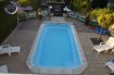 Maison Vente 4 chambres à Rodange - 849 000 € ****COUP DE COEUR****
New Keys vous propose cette superbe maison à Rodange avec une piscine chauffée située dans rue très calme (commune Petange).
Construit en 1950 sur environ 4 ares de terrain, ce bien d'exception se présente sur une surface d'environ 200m2 répartie de la manière suivante:
Rez de chaussée:
-Hall d'entrée;
-Salon avec cheminé;
-Salle à manger;
-Cuisine équipée ouverte sur la salle à manger et avec un accès à une terrasse;
-Toilettes séparées
1er Etage
-1 chambre de +-22 m2 avec dressing
-2 chambres de +- 13m2
-Salle de bains très spacieuse avec baignoire et douche
Grenier
-1 chambre de +-50m2
-Salle de douche
Sous-sol
-Garage avec porte électrique
-Buanderie
-Cuisine d'été
-Salle de douche
-Accès à la piscine
Extérieur
-Grande terrasse avec une magnifique piscine chauffée
-Jardin avec cabanon
A visiter rapidement !
Pour plus de renseignements, et/ou demandes de visites, merci de nous contacter au 27 99 86 23 ou par email à l'adresse info@newkeys.lu
Les prix s'entendent frais d'agence de 3 % TVA 17 % inclus dans le prix et payable par le vendeur
Nous recherchons en permanence pour la vente et pour la location,
des appartements, maisons, terrains à bâtir etc pour notre clientèle déjà existante.
N'hésitez pas à nous contacter si vous avez un bien pour la vente ou la location.
Estimation gratuites voir conditions en agence.