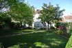 Maison Vente 3 chambres à La Ferté-Bernard - 309 290 € CALME EN CENTRE-VILLE. C IMMOBILIER vous propose à LA FERTE BERNARD en centre-ville, au calme retirée de toute voie de circulation, une propriété du 18 ème siècle rénovée comprenant 210 m2. Offrant au rez-de-chaussée: entrée, salon avec cheminée, séjour, cuisine aménagée équipée ouverte sur une véranda utilisable en toute saison, WC. Au 1er étage: deux chambres, suite parentale avec salle de bains privatives balnéo et dressing, salle de bains. Au 2 ème étage: deux grandes pièces, salle d'eau avec WC. Cave enterrée très satble. Garage avec porte automatique. Orientation principale au SUD sur un jardin planté et soigneusement entretenu, clos par murs de pierres avec abris de jardin (cuisine d'été, atelier). Arrosage automatique. Rénovation soignée avec des matériaux de qualité (terres cuites au sol, moulures, menuiseries...). Possibilité d'acquisition d'un garage d'environ 100 m2, à proximité immédiate. RARE PROPRIETE A LA FERTE BERNARD.