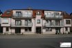 Appartement Vente 2 chambres à Steinheim - 355 000 € IMMO EXCELLENCE vous propose en exclusivité un appartement d'une surface habitable d'environ 93 m2 situé au rez-de-chaussée d'une Résidence à seulement 10 unités. L'appartement se compose comme suit : Un hall d'entrée, une cuisine équipée, un grand double séjour avec accès sur une terrasse, un débarras, deux chambres-à-coucher, une salle-de-bains, un W.C. séparé ainsi qu'un emplacement extérieur.Steinheim (luxembourgeois : Steenem) est une section de la commune luxembourgeoise de Rosport-Mompach située dans le canton d'Echternach.Le village est délimité au nord par la Sûre, un affluent de la Moselle, qui forme à cet endroit la frontière allemande.Ref agence :3426713