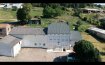 Ferme Vente 3 chambres à Merschweiller - 450 000 € deutscher Text siehe unten.
Grande ferme individuelle au centre du village de Merschweiller à 5 minutes de la frontière Allemagne/Luxembourg avec vue de rêve sur la vallée et à distance de visibilité du Château de Malbrouck.
Les bâtisses datent en partie du 19e siècle et sont à restaurer complètement. A côté de la maison principale, plusieurs granges sont accolées, dont une grande porcherie ainsi qu’une grande grange libre de 4 côtés. Le terrain entier de 54 ares se situe dans le périmètre de la commune et est accessible par une route, supérieure et une route inférieure. Des conditions de construction spéciales sont en vigueur pour la partie supérieure du terrain. Le terrain se situe dans une pente orientée vers le sud avec vue de rêve sur la vallée.
La maison principale se trouve dans une grande cour à côté de plusieurs garages. Au rez-de-chaussée on a un bureau, un salon/salle à manger, une grande cuisine et une nouvelle salle de bains. Au premier étage se trouvent 3 chambres à coucher et un débarras. Les combles de plus de 100m2 peuvent être aménagés. La maison dispose de plusieurs caves voûtées. Les granges adjacentes sont gigantesques et la porcherie à part a été affectée à l’élevage professionnel de porcs. La propriété se trouve dans un état à rénover. Evidemment le terrain pourrait être morcelé par un investisseur dans plusieurs parcelles constructibles après un accord à trouver avec la Commune de Merschweiller.
Merschweiller est une petite commune française à quelques kilomètres de Perl, Sierck les Bains et Schengen. Une rue mène directement du village à Perl qui offre tous les commerces et toutes les écoles. La nature à proximité immédiate fait penser à une petite Suisse. L’accès à l’autoroute et au transport public est rejoint sous peu. Le Château de Malbrouck est à distance de visibilité… Le rêve absolu à la Moselle.
Grosser, freistehender Bauernhof mitten im Dorfzentrum von Merschweiller, 5min von der Deutsch/Luxemburgischen Grenze, in Sichtweite des Chateau Malbrouck und Traumblick über das Tal.
Die Gebäude stammen teilweise aus dem 19. Jahrhundert und müssen komplett restauriert werden. Neben dem Haupthaus gibt es mehrere angebaute Scheunen, einen grossen Schweinestall und eine freistehende grosse Scheune. Das gesamte Grundstück umfasst ca. 54 a und liegt im Bauperimeter der Gemeinde. Das Terrain ist von 2 Strassen , jeweils oben und unten, erreichbar. Für das obere Grundstück gelten besondere Konditionen zur Bebauung. Das Grundstück liegt an einem Hang mit Südseite und tollem Blick über das Tal.
Das Haupthaus steht in einem grossen Hof, der mehrere geschlossene Garagen enthält. Im Erdgeschoss gibt es ein Büro, ein Wohn/Esszimmer, eine grosse Küche und ein neuwertiges Badezimmer. Im ersten Stock finden sich 3 grosse Schlafzimmer und eine Abstellkammer. Der Speicher ist über 100m2 gross und kann ausgebaut werden. Das Haus ist mit einem Gewölbekeller teilweise unterbaut. Die angrenzenden Scheunen sind riesig und der separate Schweinestall wurde professionell zur Schweinezucht genutzt.
Das Anwesen befindet sich in einem renovierbedürftigen Zustand. Für Investoren kann das Grundstück natürlich auch in mehrere Parzellen für Neubauten aufgeteilt werden, je nach Absprache mit der Gemeinde von Merschweiller.
Merschweiller ist eine kleine französische Gemeinde , nur einige Kilometer von dem deutschen Perl, dem luxemburgischen Schengen und Sierck les Bains entfernt. Hinter dem Dorf führt eine Strasse direkt nach Perl, wo sich alle Einkaufsmöglichkeiten und Schulen befinden. Die Natur ist unmittelbar und erinnert an die kleine Schweiz. Autobahnanschluss, Bus und Zugverbindungen sind schnell erreicht. Das Schloss Malbrouck ist in Sichtweite...Der absolute Traum an der Mosel.