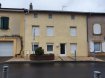 Maison mitoyenne Vente 3 chambres à Ay-sur-Moselle - 79 000 € AY SUR MOSELLE : maison se trouvant au coeur du village !
Comprenant : 1 un salon-séjour, 1 cuisine, 1 salle de douche neuve, 3 chambres, 1 pièces borne, possibilité de faire un garage mais pas de jardin.
