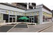Fonds de Commerce Vente à Helmsange - 120 000 € Fonds de commerce à vendre à Walferdange
RE/MAX, spécialiste dans l'immobilier au Luxembourg, vous propose un fond de commerce d'une surface de /- 306 m² situé à Walferdange, idéalement situé proche de toutes commodités.
Actuellement exploité en tant que restaurant, mais il se prête aussi à toute autre activité.
Le restaurant se compose :
* Un sushi-train bar et un espace lumineux accueillant actuellement jusqu'à 100 clients
* Cuisine équipé et dispose aussi d'une climatisation
* sanitaires hommes et femmes
* ainsi qu'une terrasse pour 4 tables et 12 parkings privés
Loyer : 6 000€ / mois ( négociable )