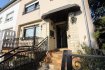 Maison Vente 4 chambres à Belvaux - 580 000 € Immomod S.A. vous propose une belle maison à Belvaux/Sanem libre de 3 côtés sur un terrain de 4,50 ares.
La maison se compose de 4 ch. à c., grand living avec une cuisine séparé (possibilité de faire ouverte), un garage, un balcon et une terrasse couverte à l'arrière.
Plusieurs travaux de rafraîchissement à prévoir.
La maison se trouve au milieu de toutes les commodités (Gare, école, crèche et Belval Plaza).
N'hésitez pas à nous contacter pour d'autres renseignement ou visite au 691 92 54 85 ou 27 99 09 53.